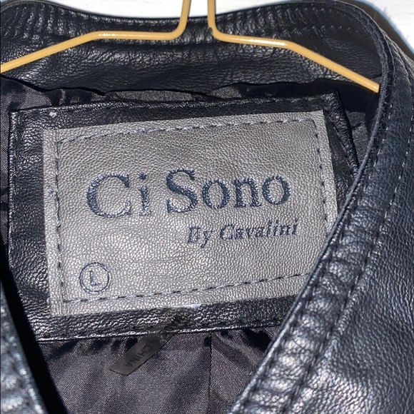 Leather jacket - Picture 3 of 6